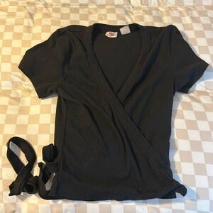 Black Levi cross over tie shirt